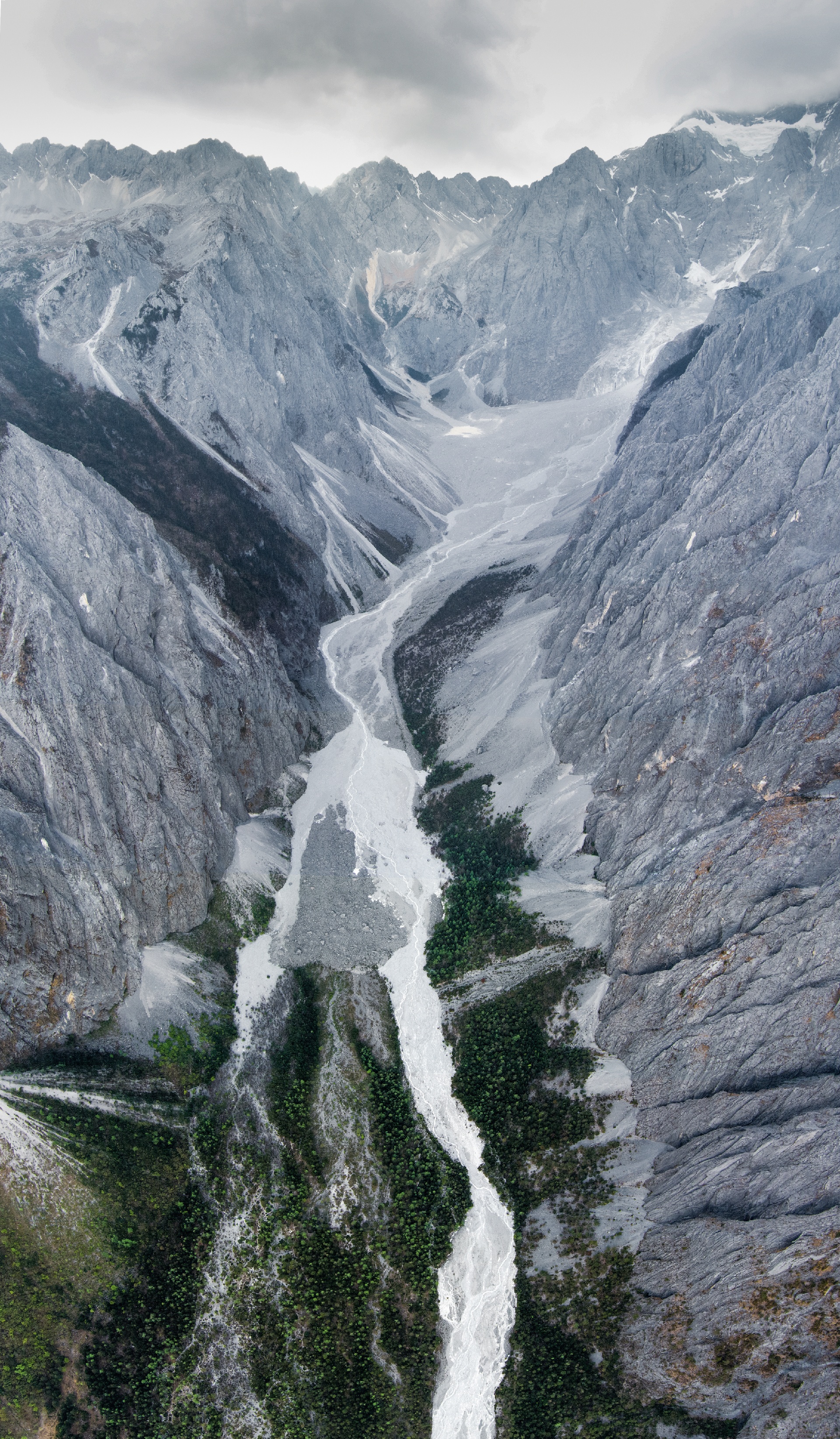 走到世界尽头|玉龙雪山里的冰川痕迹-头条搜索